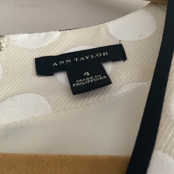 ANN TAYLOR DRESS - Picture 4 of 7